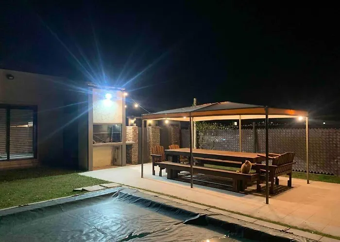 Casa Con Piscina En Maipu, Mendoza